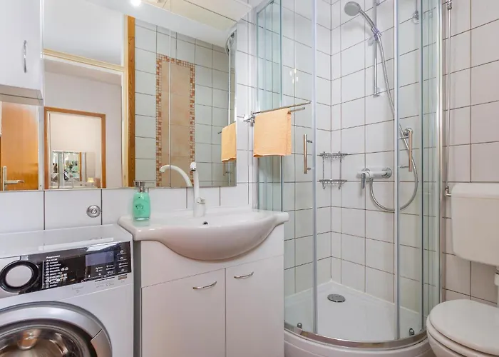 Apartamento 1 Bedroom Cozy In Krk *